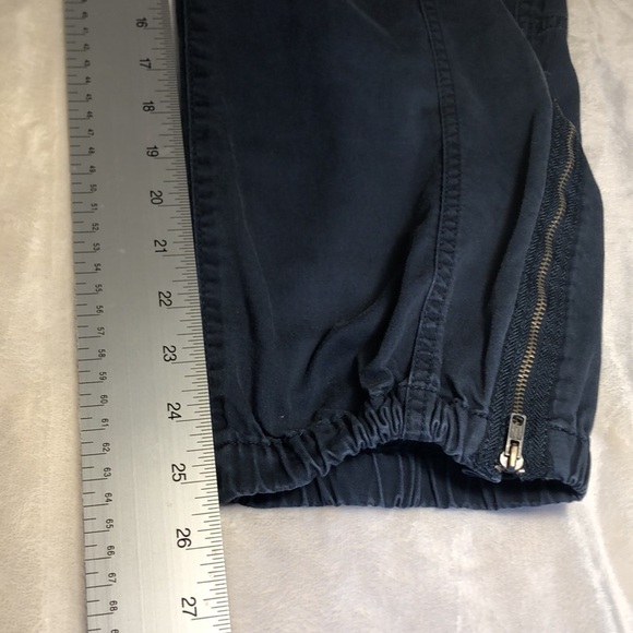 Eddie BAUER Women's Pants Zippers on leg bottoms XL Waist 18 1/2” Inseam 25 1/2” - Picture 14 of 15